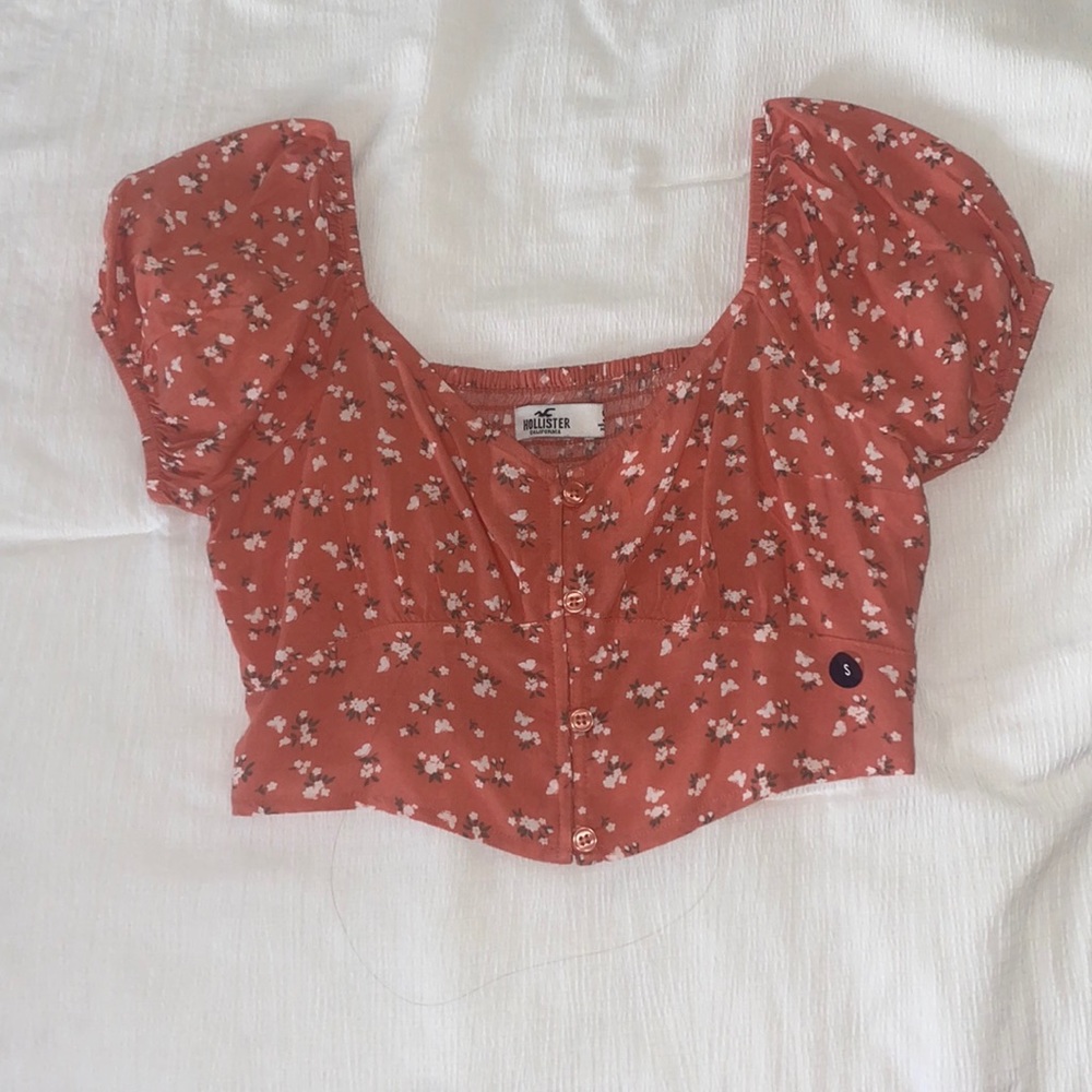 hollister crop top